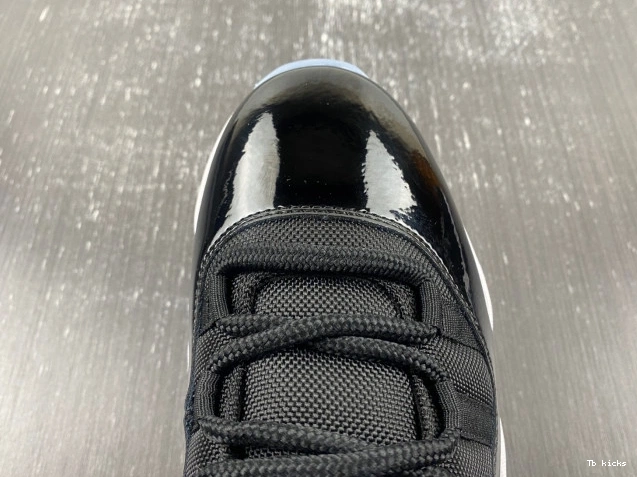 Rep TBK Air Low 11 Jam FV5104-004 Space Jordan 0630